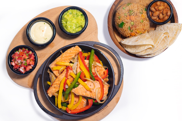 SALMON FAJITA